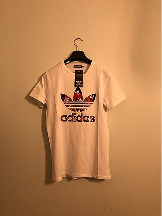 Adidas Adidas t-shirt