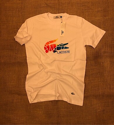 Lacoste tshirt