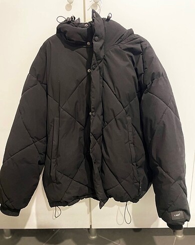 Erkek Şişme Mont Kaban Oversize Bershka