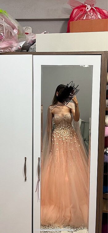 Nişan elbisesi kıyafeti pelerinli - Görsel 5