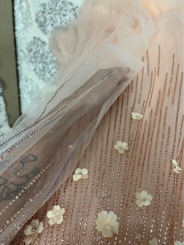 Nişan elbisesi kıyafeti pelerinli - Görsel 7