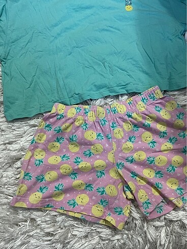 Diğer Pijama takımı