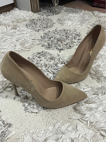 Diğer Stiletto
