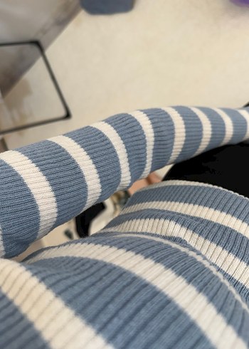 Mavi Çizgili Triko Kadın Kazak - Görsel 4