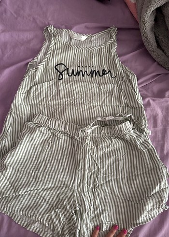 Çizgili Kolsuz Mini Kadın Pijama Takımı