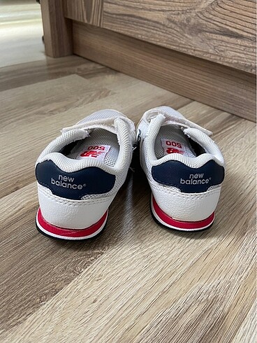 23 Beden beyaz Renk New Balance çocuk spor ayakkabı