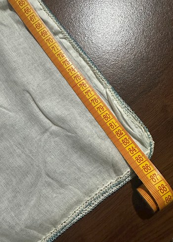 Beyaz boncuk oyalı tülbent - Görsel 3