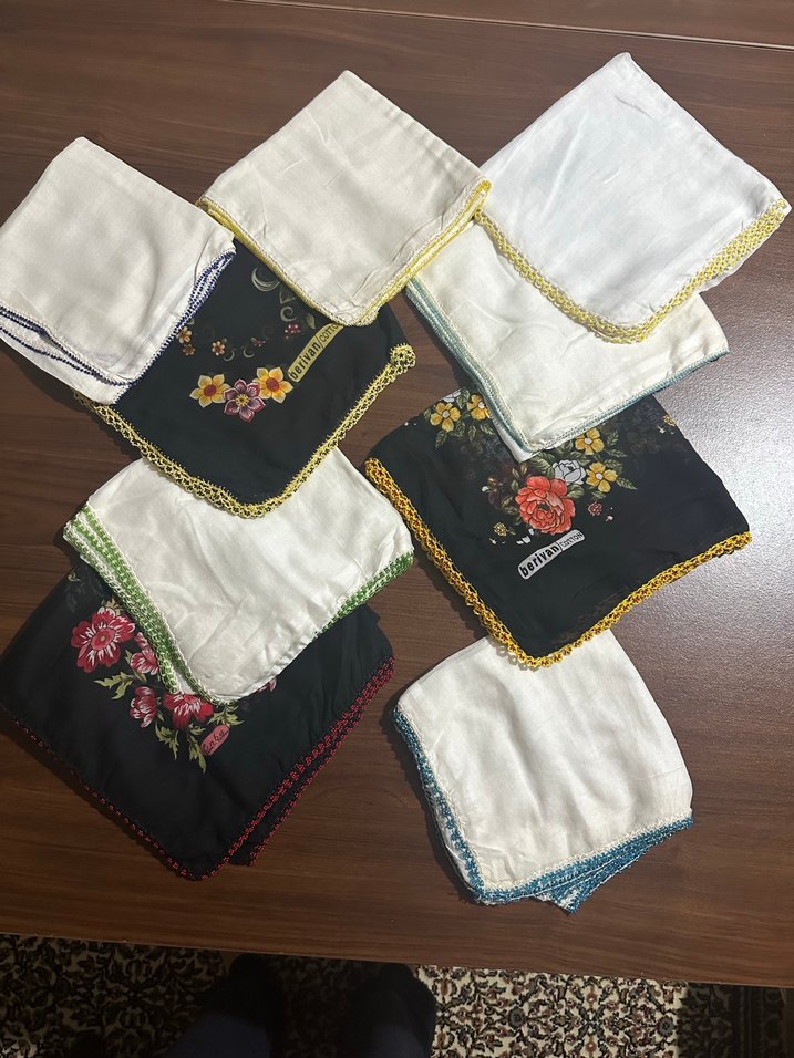 Beyaz boncuk oyalı tülbent - Görsel 5