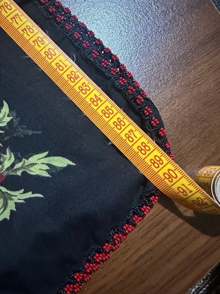 Kırmızı Boncuk Oyalı Çember - Görsel 3