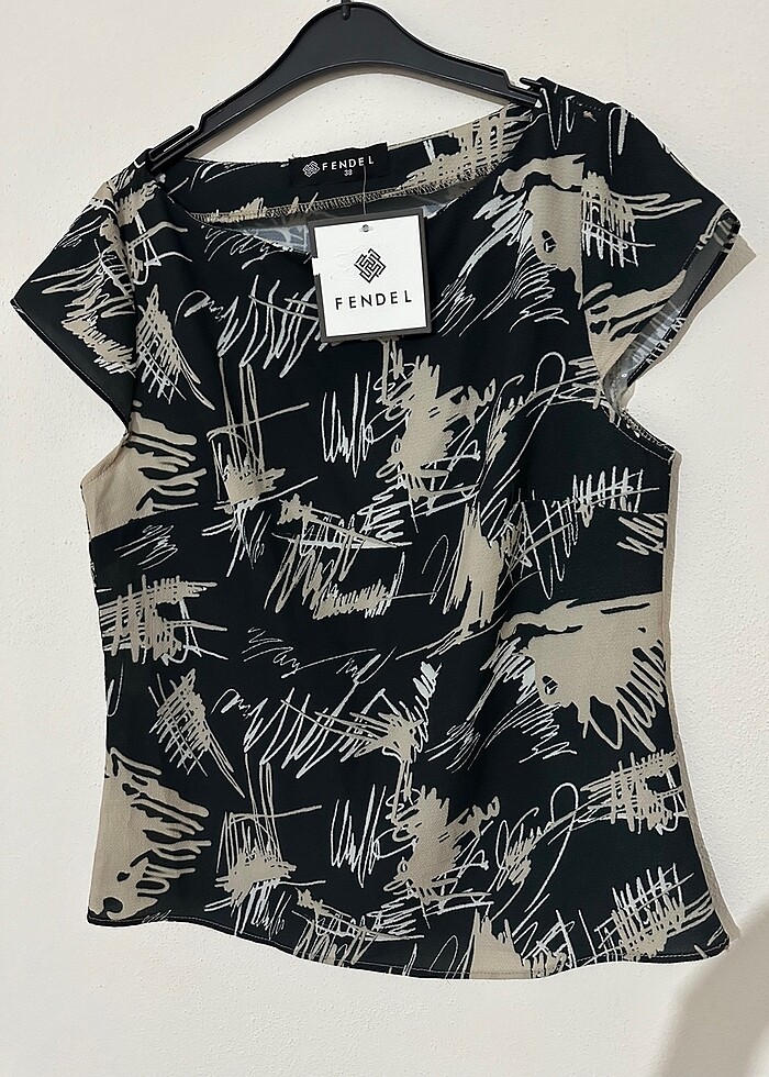 Desenli şık bluzlar (adet fiyatıdır) - Görsel 3