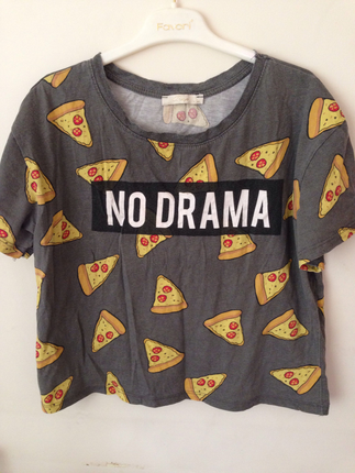 Kısa kollu tshirt