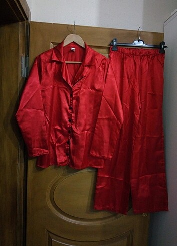 Miorre saten pijama takımı
