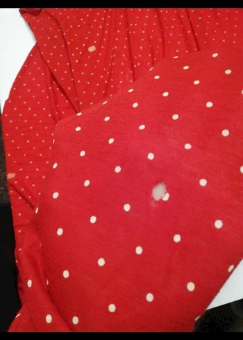 Parlak Kırmızı Puantiyeli Kadın Şal - Görsel 4