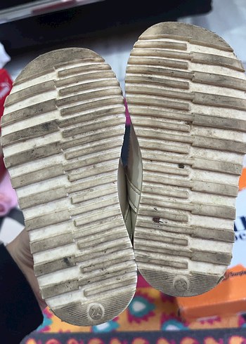 Kız Çocuk Beyaz Tokalı Babet Ayakkabı - Görsel 5