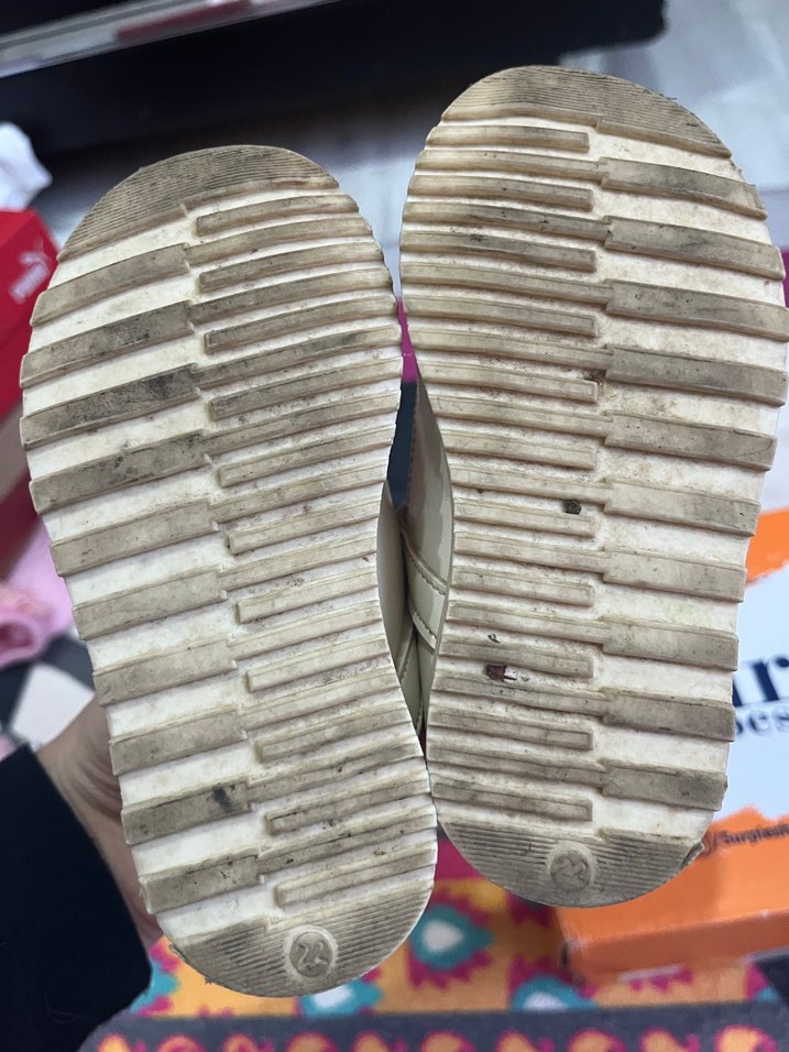 Kız Çocuk Beyaz Tokalı Babet Ayakkabı - Görsel 5