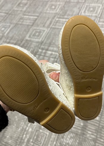 Kız Çocuk Beyaz Fiyonklu Babet - Görsel 3