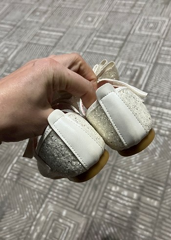 Kız Çocuk Beyaz Fiyonklu Babet - Görsel 4