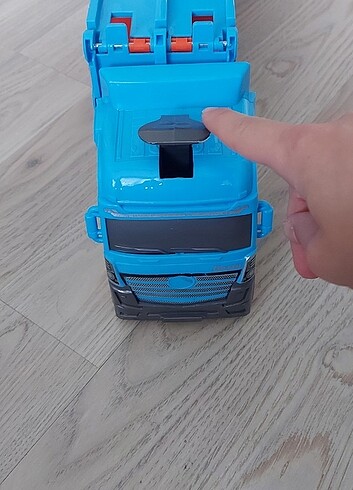 Beden Renk TAŞIYICI TIR
