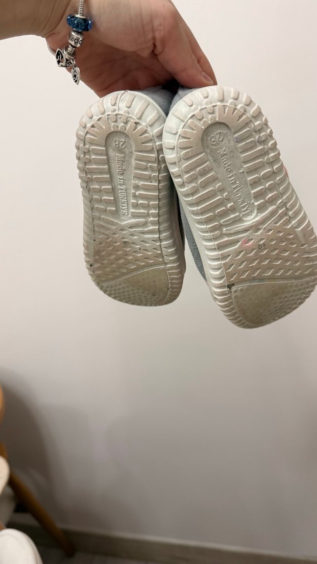 Gezer Kız Çocuk Pembe Cırtlı Spor Ayakkabı - Görsel 3