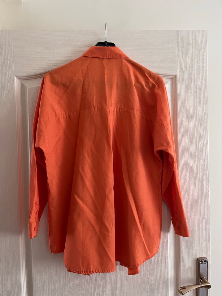 Turuncu Gömlek - Görsel 3