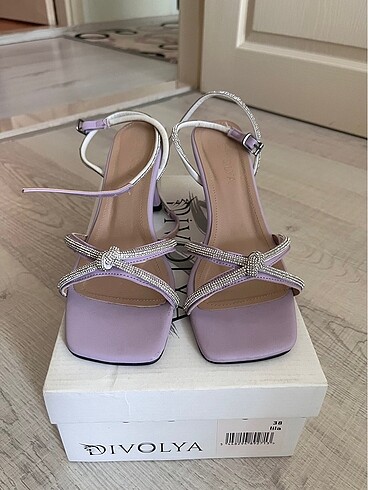 Topuklu sandalet - Görsel 4