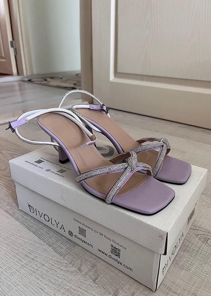 Topuklu sandalet - Görsel 2