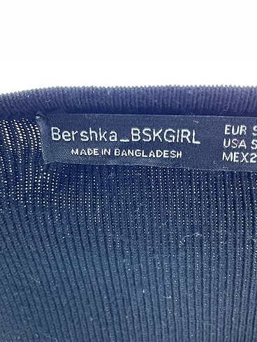 s Beden siyah Renk Bershka Kısa Elbise %70 İndirimli.