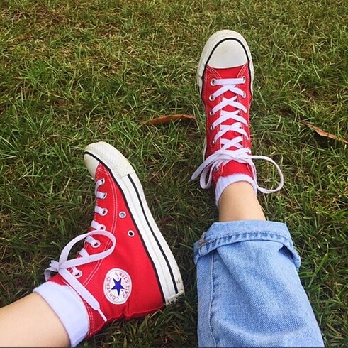 Converse İmalattan halka