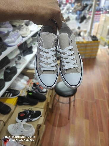 Converse pazarlık yok teklif atmayın