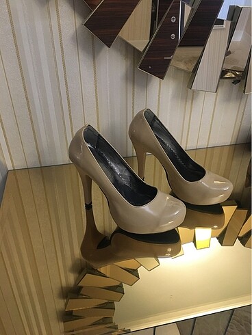 Diğer Nude platform ayakkabı