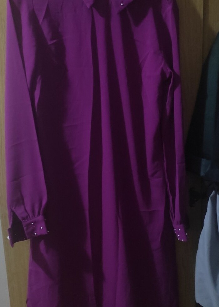 Uzun inci detaylı tunik - Görsel 2