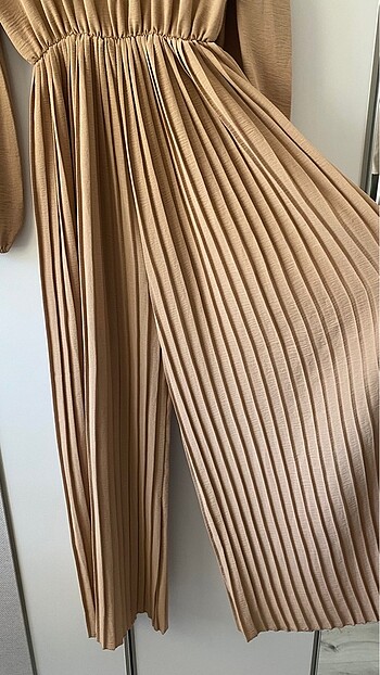 Pileli Kolları Lastikli Yazlık Krep Kumaş Tulum - Görsel 2