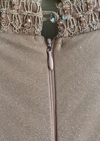 Uzun Pudra Drapeli Tesettür Abiye Elbise - Görsel 11