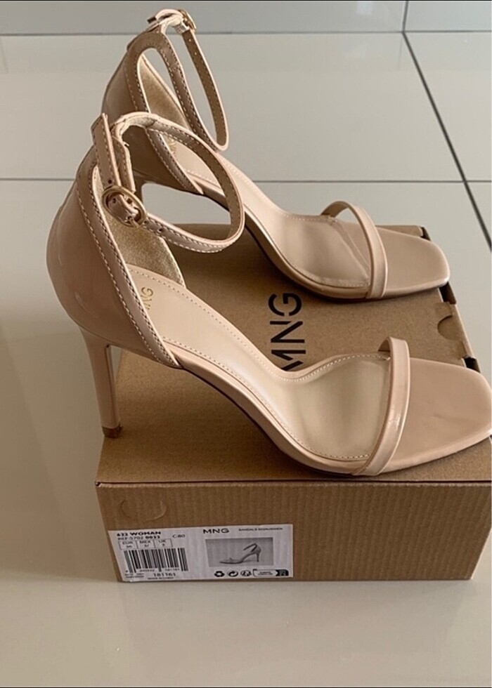 Mango rugan yüzeyli sandalet - Görsel 2