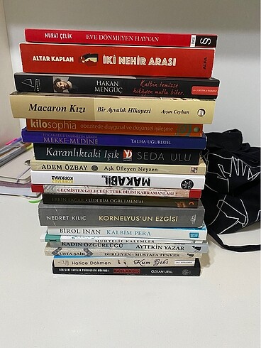 18 adet kitap