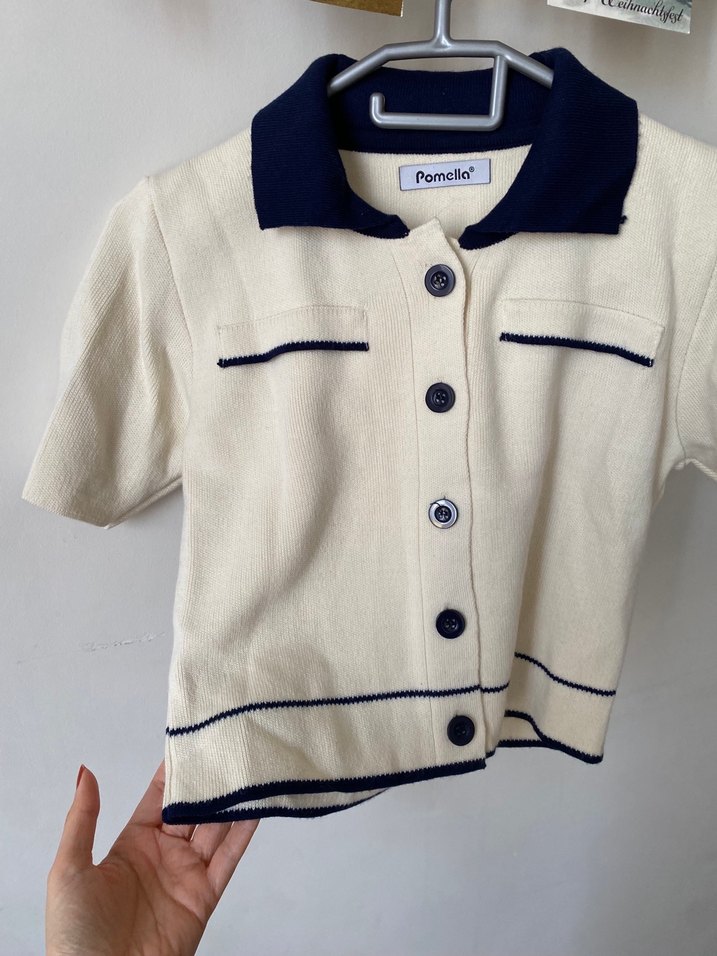 kısa kollu beyaz düğmeli bluz - Görsel 2