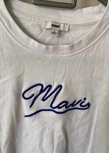 Mavi marka beyaz tshirt - Görsel 2