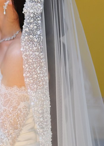 Dantel Kollu Straplez  Saten Gelinlik - Görsel 4