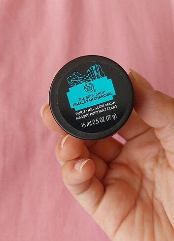 The Body Shop Himalayan Charcoal Maske