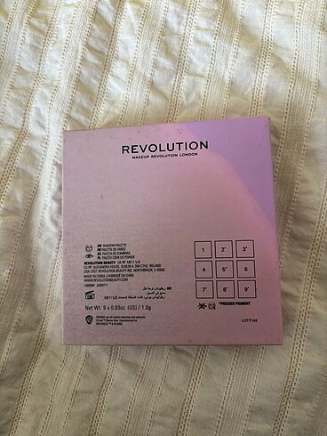  Beden Revolution far paleti