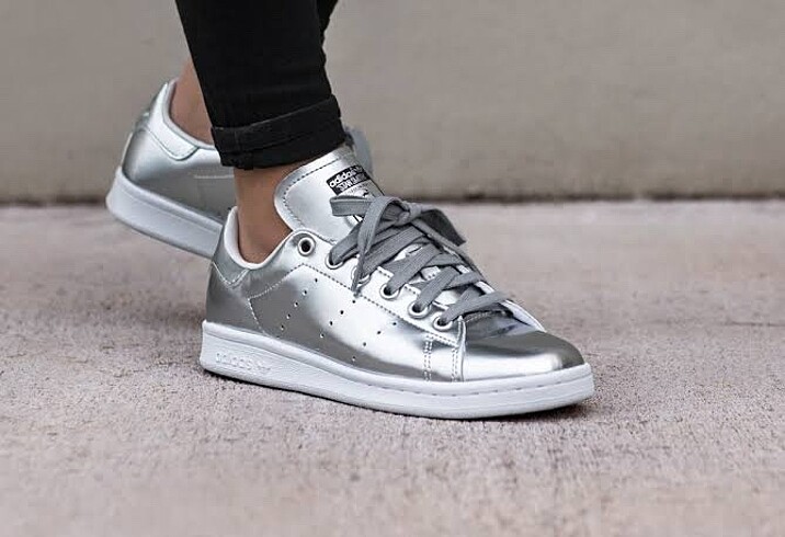 Adidas stan smith silver metalik