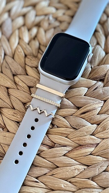 Apple watch aksesuarı