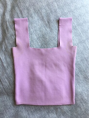 Lila crop