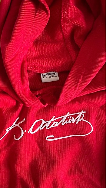 LC Waikiki Atatürk yazılı kırmızı sweatshirt yepyeni