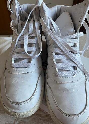 39 Beden beyaz Renk Orjinal Adidas