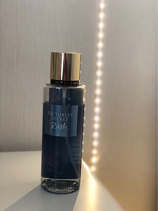 Victoria Secret Vücut Spreyi