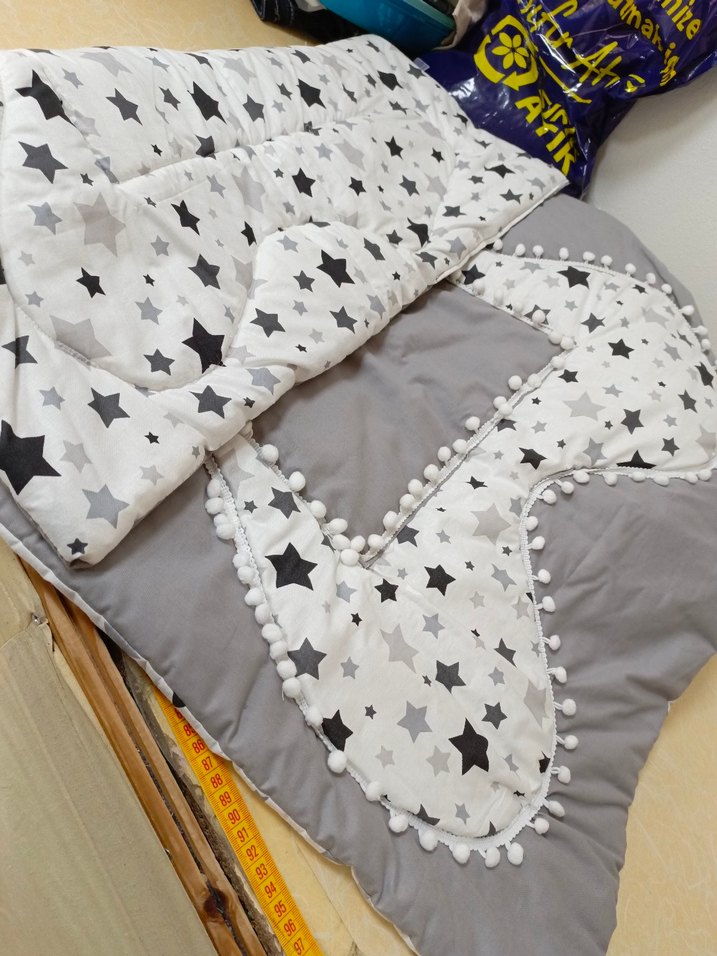 Pamuklu Gri Yıldız Desenli Bebek Kundak - Görsel 2