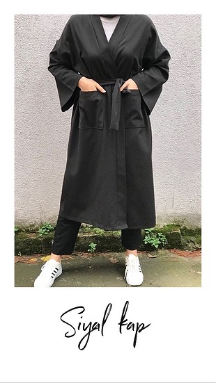 Siyah abaya