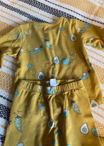 3 Yaş Beden sarı Renk LCW pijama takımı