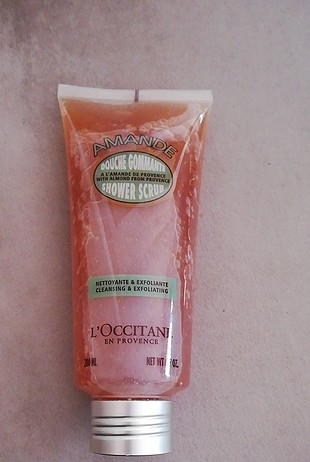 loccitane amande 